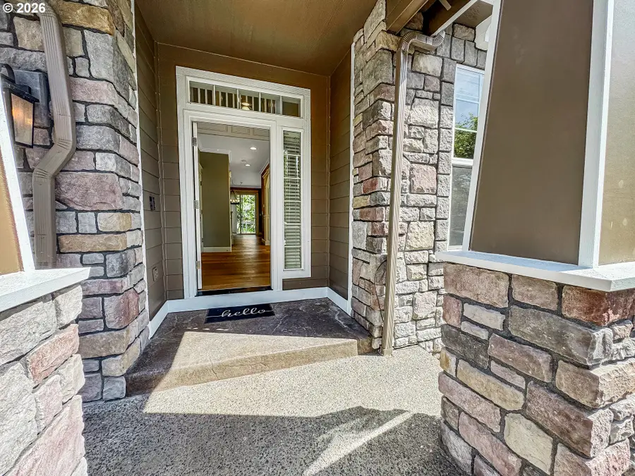 1130 NW Klickitat Ln, Camas, WA 98607 - #3
