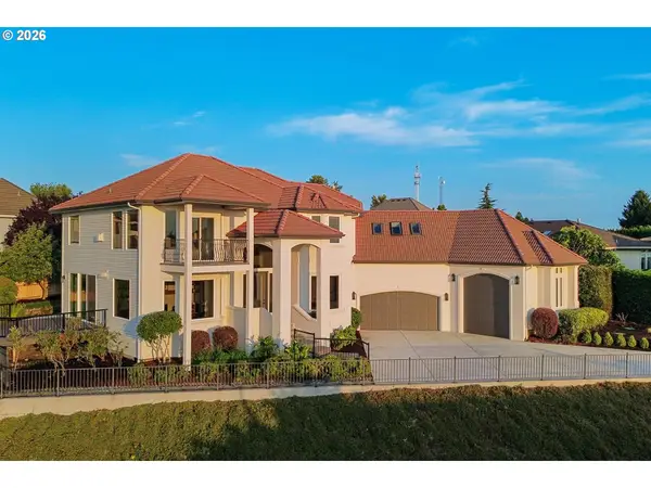 2210 NW Hood St, Camas, WA 98607
