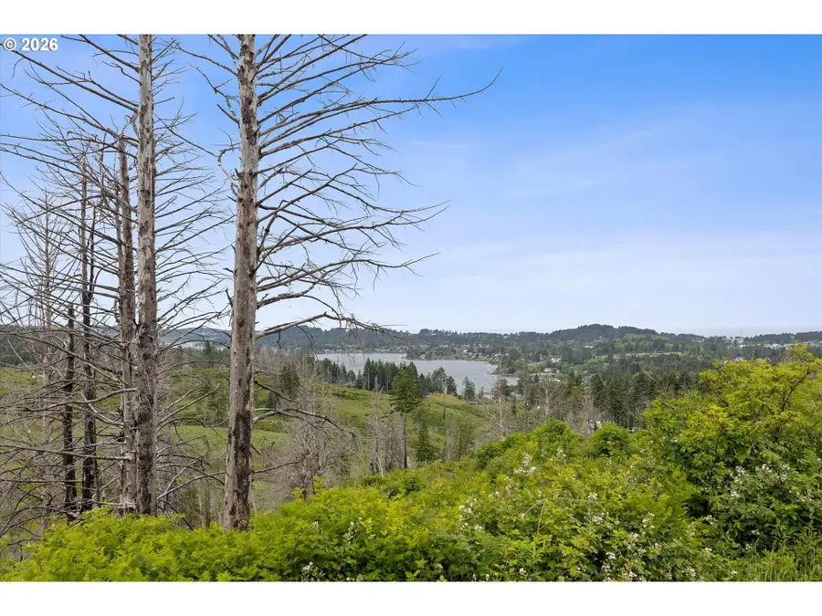 7595 NE Viewcrest Ct, Otis, OR 97368 - #3