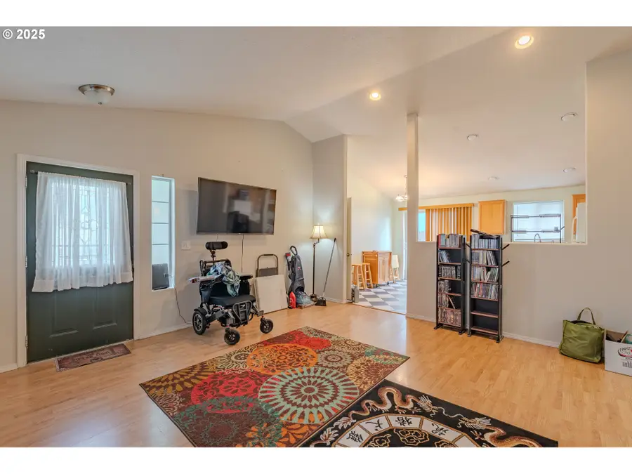 13307 NE 77th St, Vancouver, WA 98682 - Image #2