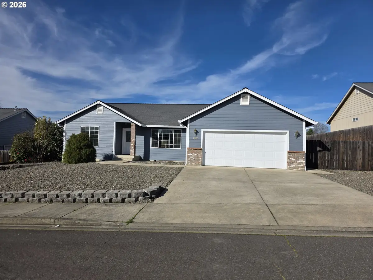 182 Woodduck St, Winston, OR 97496 - #1