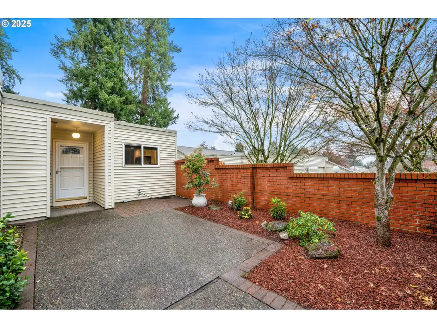 16520 SW Monaco Ln, King City, OR 97224 - Image #3