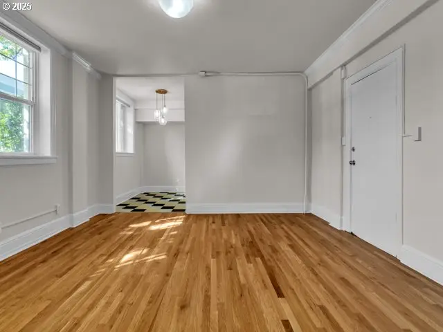 20 NW 16th Ave #8, Portland, OR 97209 - #3