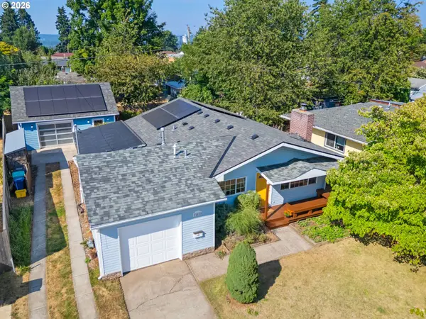 11825 NE Morris St, Portland, OR 97220