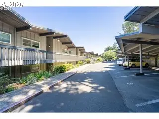 290 N 3rd Ct, Coos Bay, OR 97420 - #3