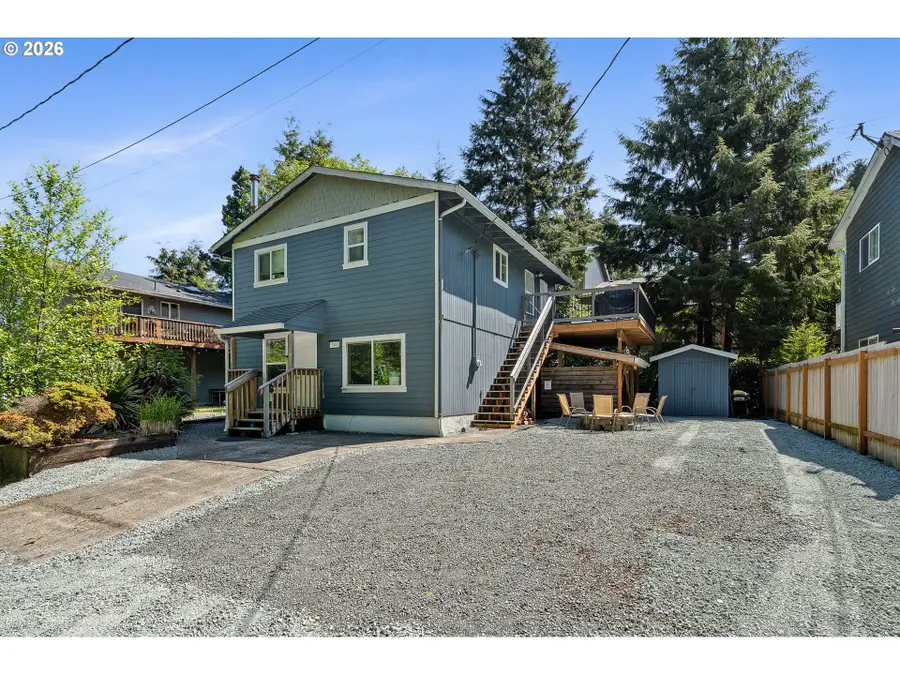 144 S Juniper St, Rockaway Beach, OR 97136 - #3