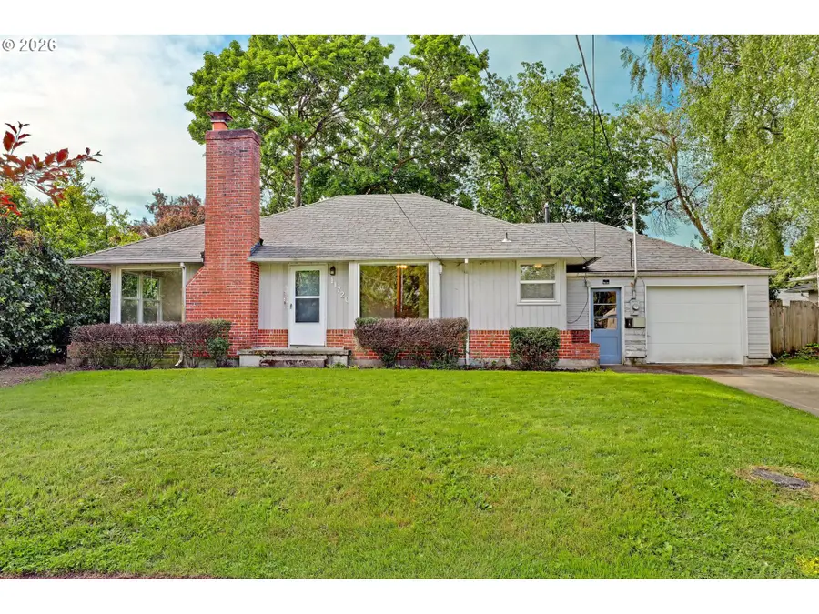 11720 SW 11th St, Beaverton, OR 97005 - #2