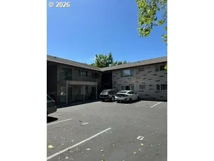 2026 NE Clackamas St, Portland, OR 97232