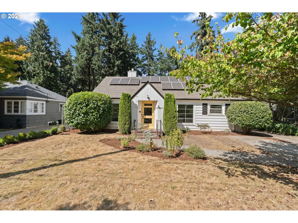 9743 NE Mason St, Portland, OR 97220 - #1