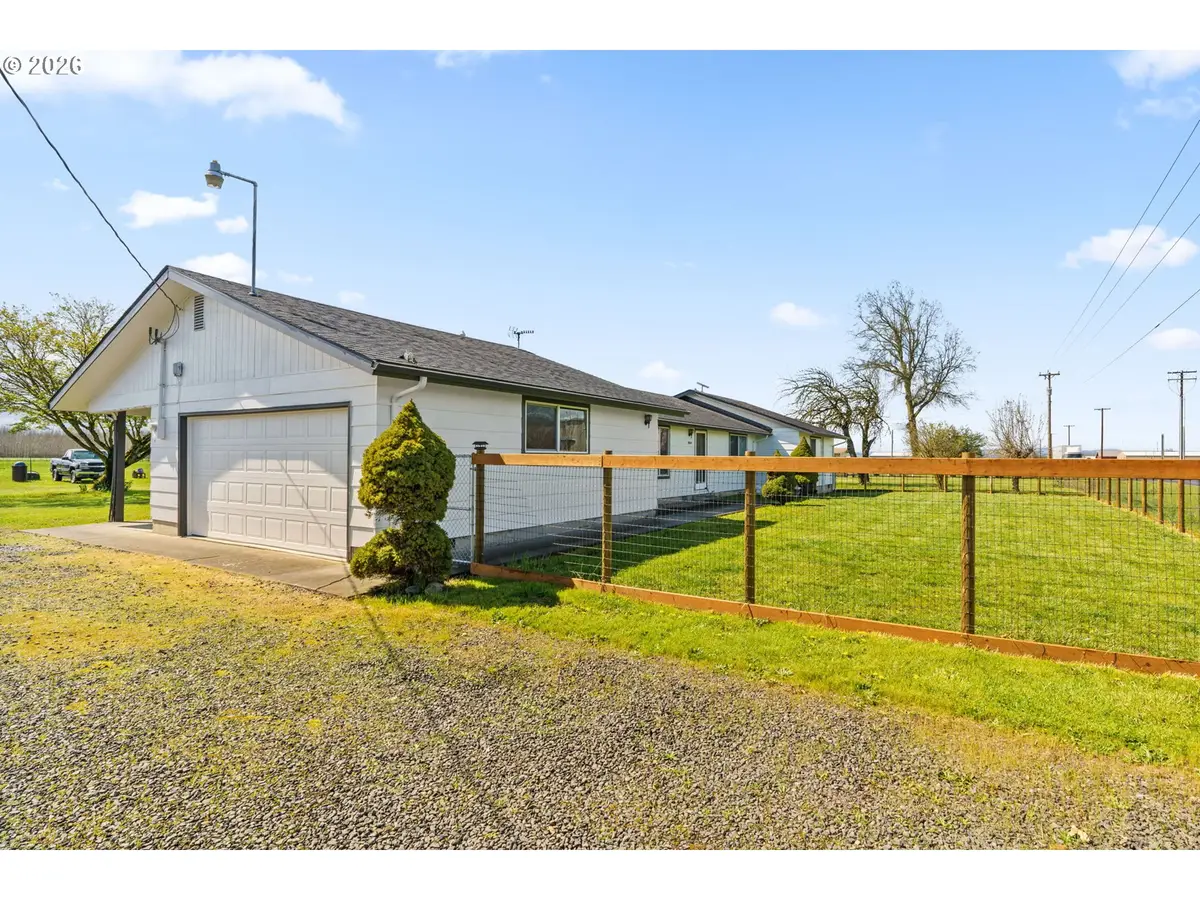 29334 Meadowview Rd, Junction City, OR 97448 - #1