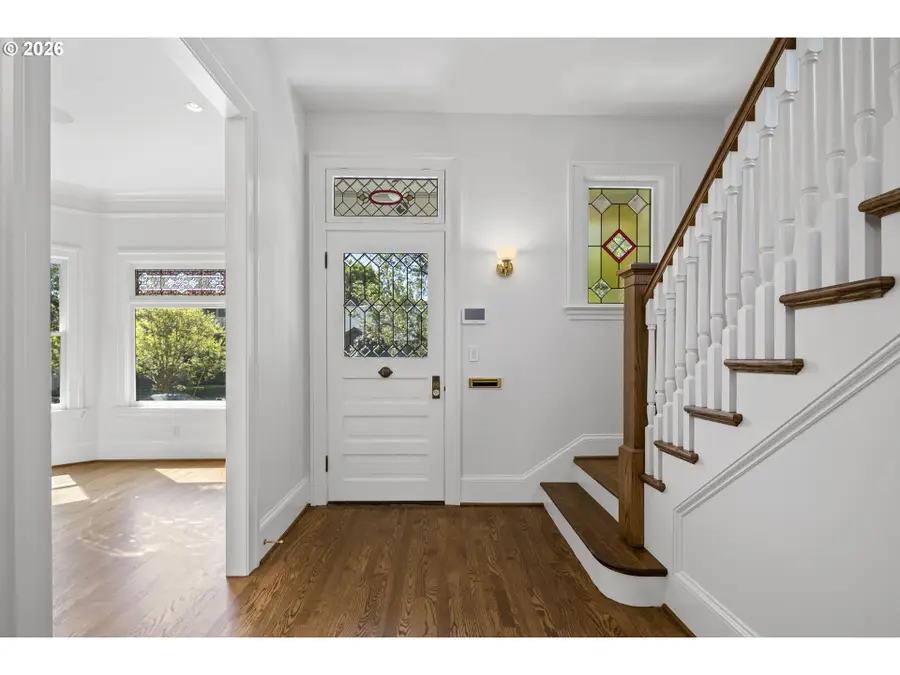 2467 NW Savier St, Portland, OR 97210 - #2
