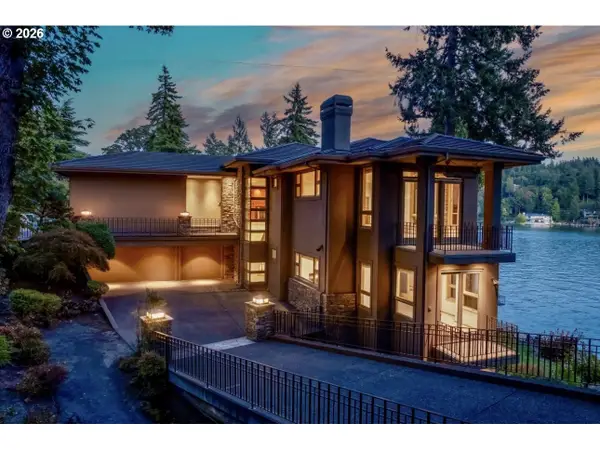 3012 Lakeview Blvd, LakeOswego, OR 97035