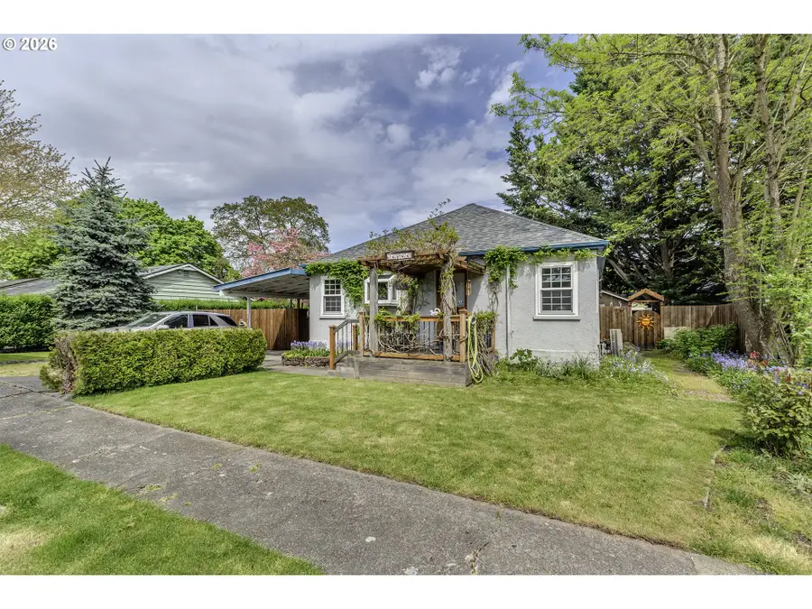 12075 SW 9th St, Beaverton, OR 97005 - #2