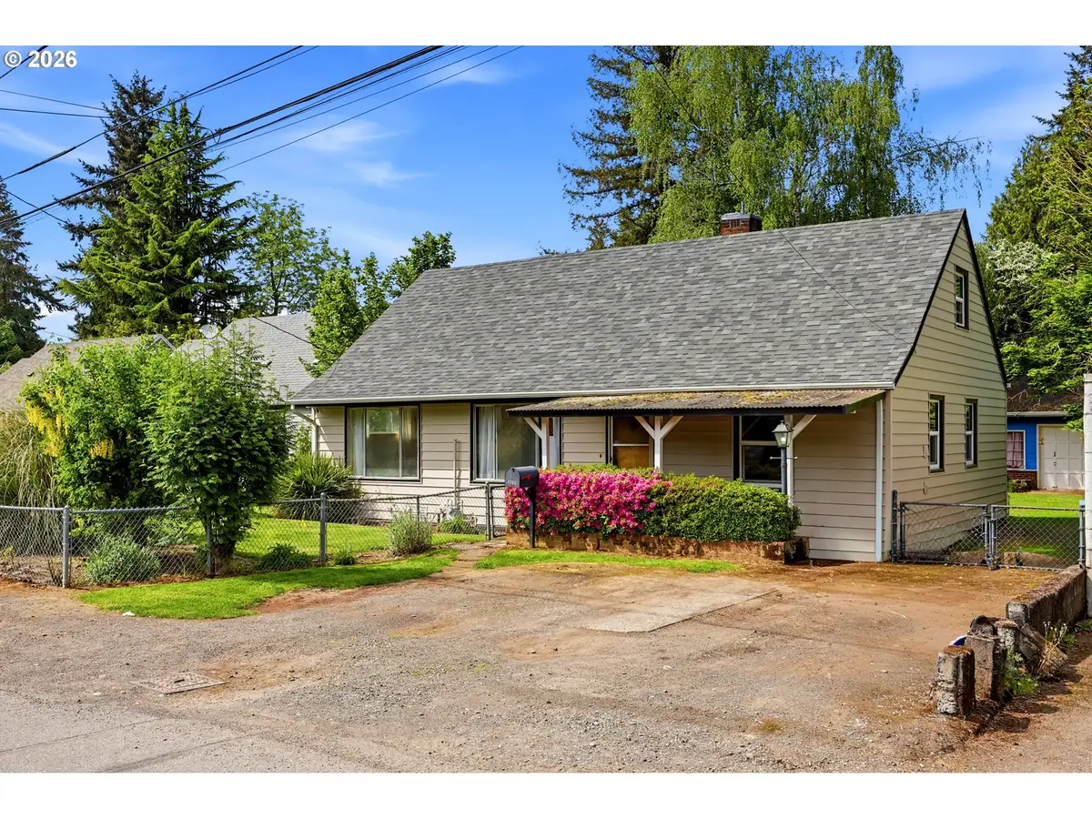 7131 NE Roselawn St, Portland, OR 97218 - #1