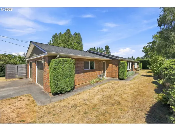 880 NW Florence Ave, Gresham, OR 97030