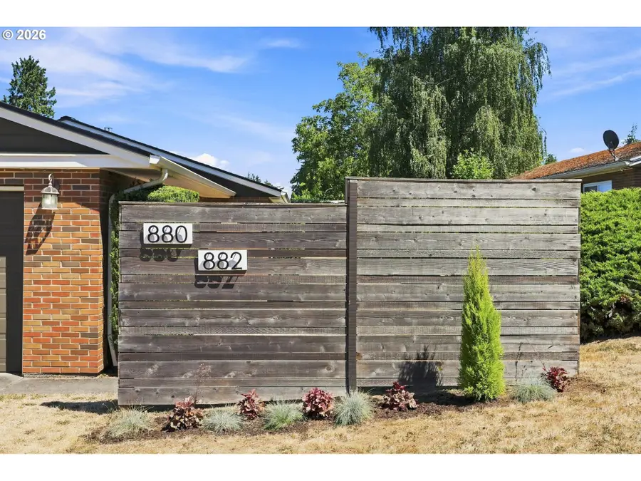 880 NW Florence Ave, Gresham, OR 97030 - #3