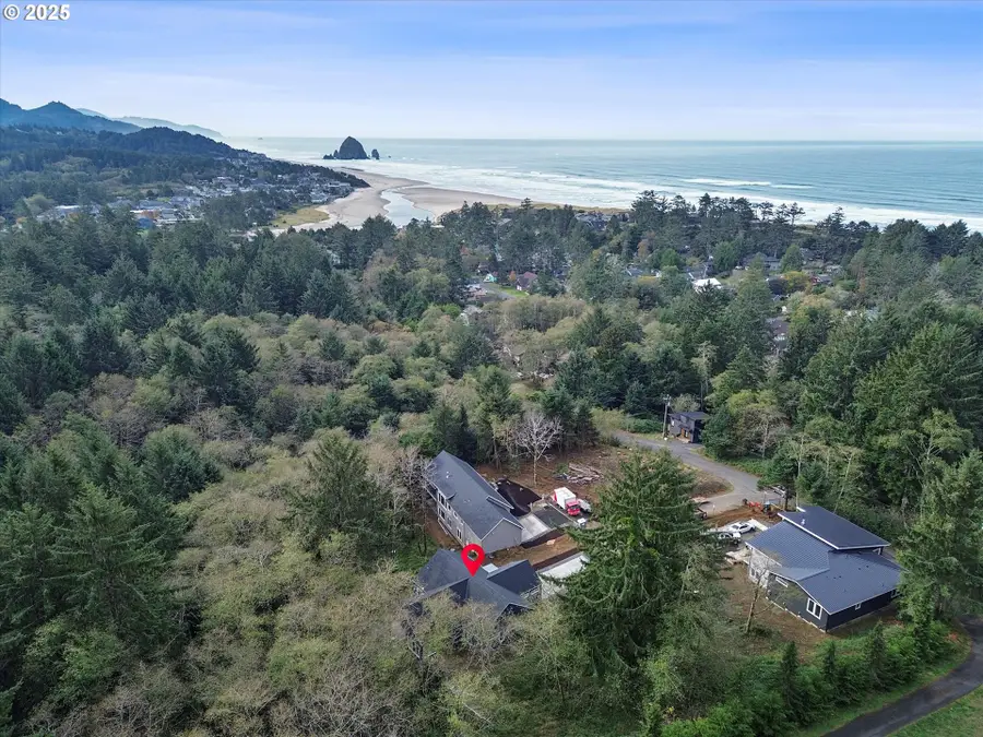 750 Monica Ct, Cannon Beach, OR 97110 - Image #2