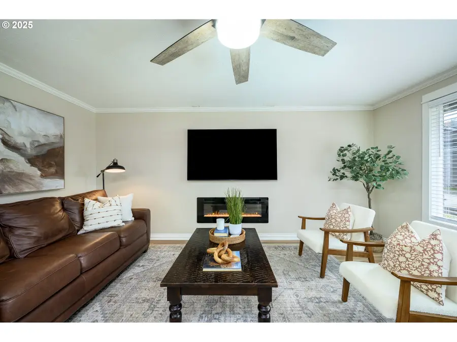 15831 SW Sunset Ct, Sherwood, OR 97140 - Image #3