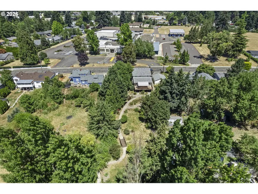 778 E Lincoln St, Woodburn, OR 97071 - Image #3