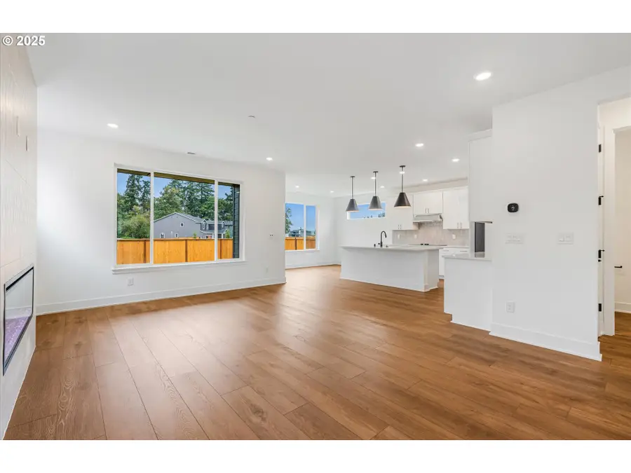 8721 S 4th Way, Ridgefield, WA 98642 - #3