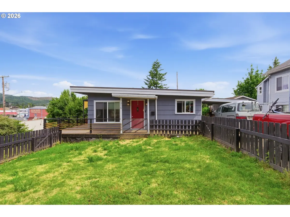 216 E Main St, Coquille, OR 97423 - #1