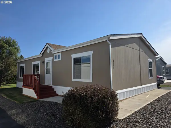 8190 SE Poppy St, Milwaukie, OR 97267