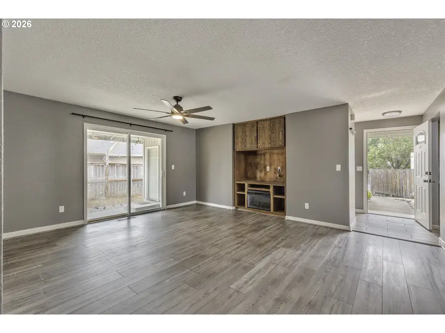 1412 Marlys Ct, Forest Grove, OR 97116 - #2