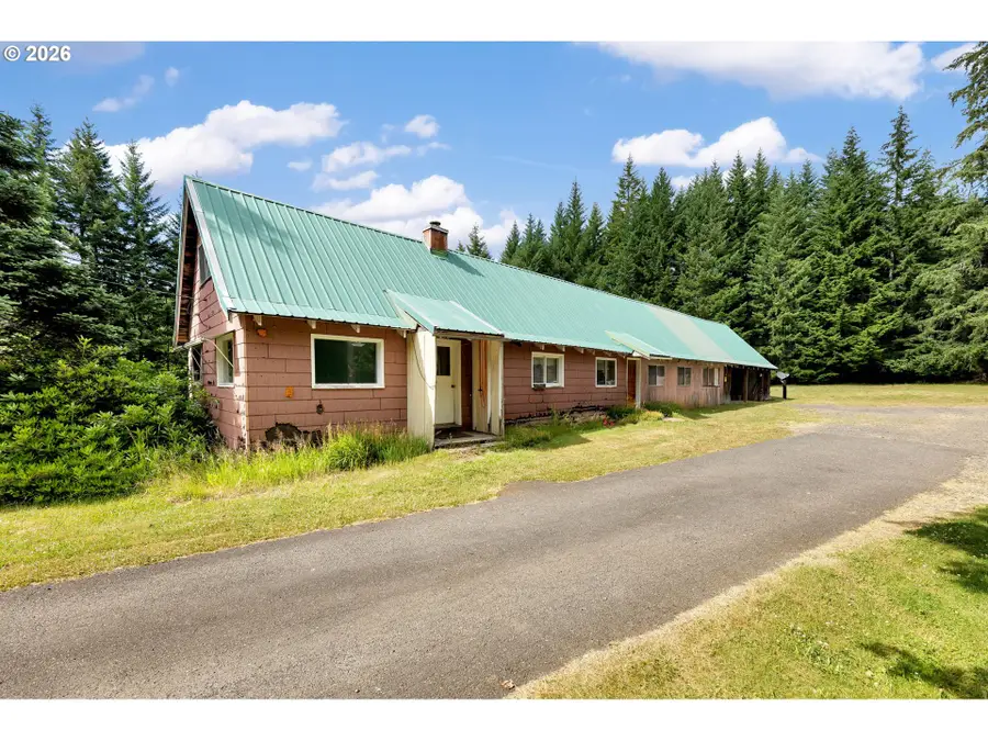 211 Young Rd, Cook, WA 98605 - #3
