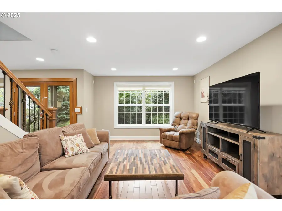 602 Frankton Rd, Hood River, OR 97031 - Image #3