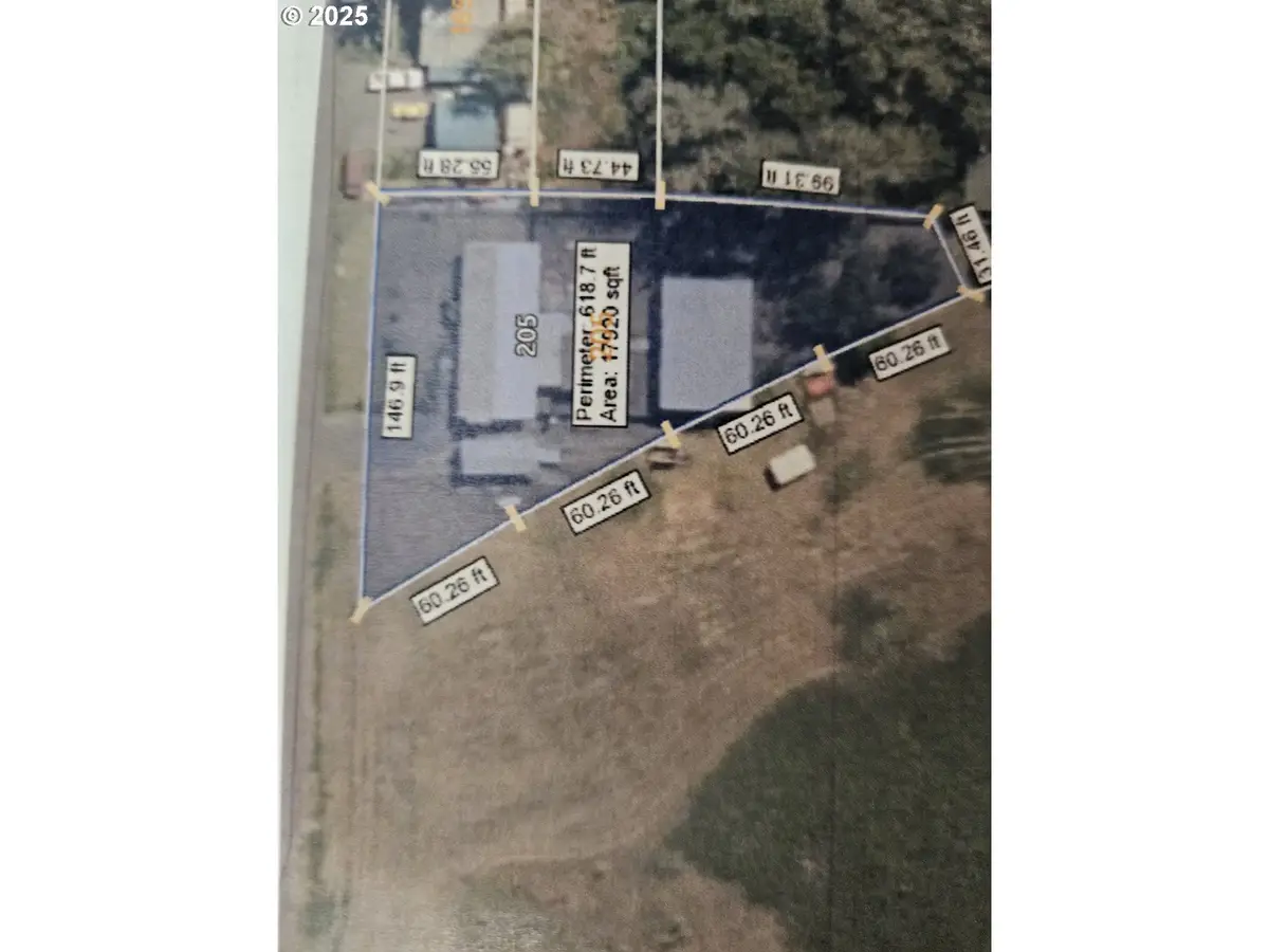 205 W Page Ave W, Stanfield, OR 97875 - Image #1