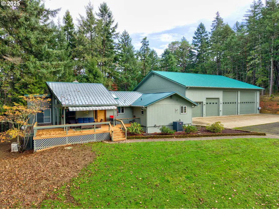 894 Colwell Hill Ln, Roseburg, OR 97471 - Image #2