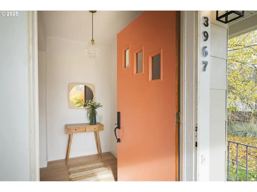 3967 SE Taylor St, Portland, OR 97214 - Image #2