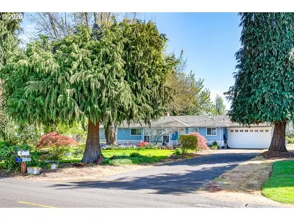 885 66th St, Springfield, OR 97478