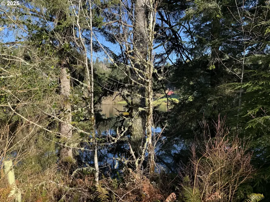 5 Hilltop Dr #1403, Lakeside, OR 97449 - #3