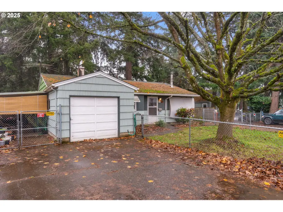 4620 SE 104th Ave, Portland, OR 97266 - Image #3