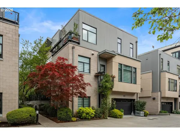 2140 NW 16th Ave, Portland, OR 97209