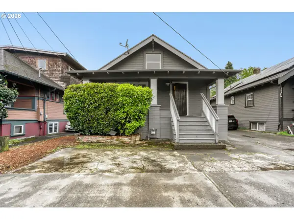 2145 SE Cesar E Chavez Blvd, Portland, OR 97214