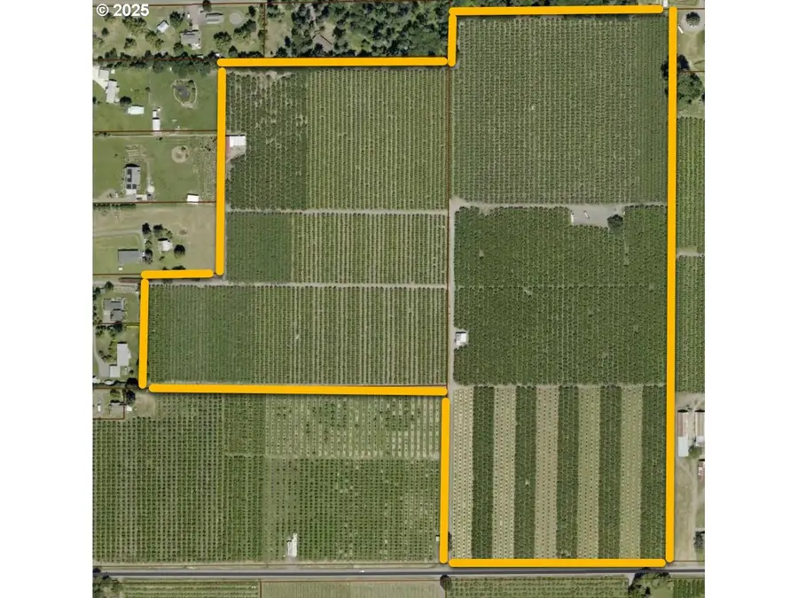 4100 Portland Dr, Hood River, OR 97031 - Image #2