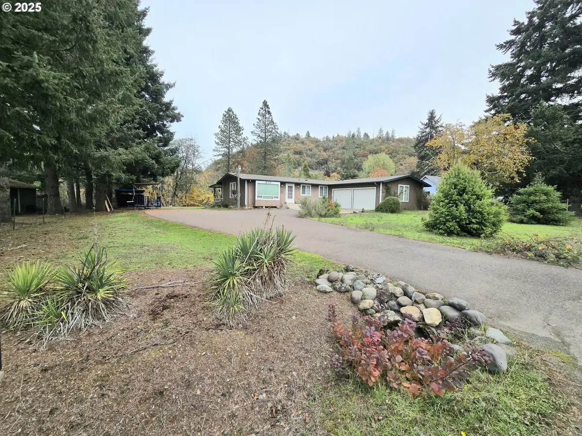 239 Arrow Way, Tri City, OR 97457 - Image #1