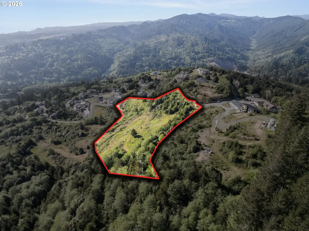 Dale Ct #2, Brookings, OR 97415 - #1