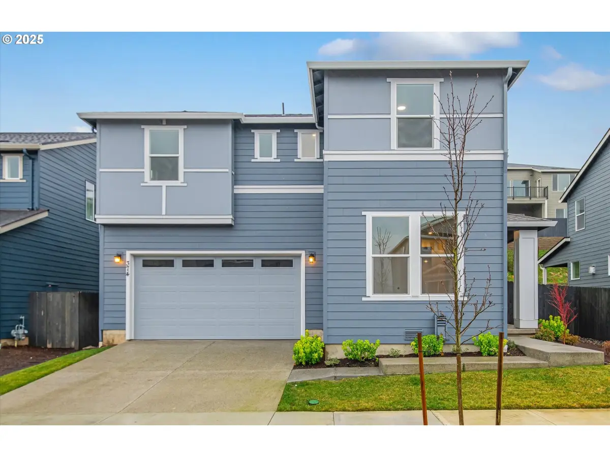 4051 W 4th St, Washougal, WA 98671 - #1