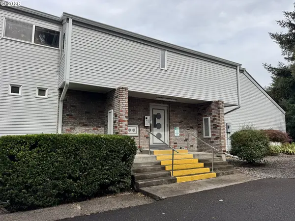 406 NE 85th St #3C, Vancouver, WA 98665
