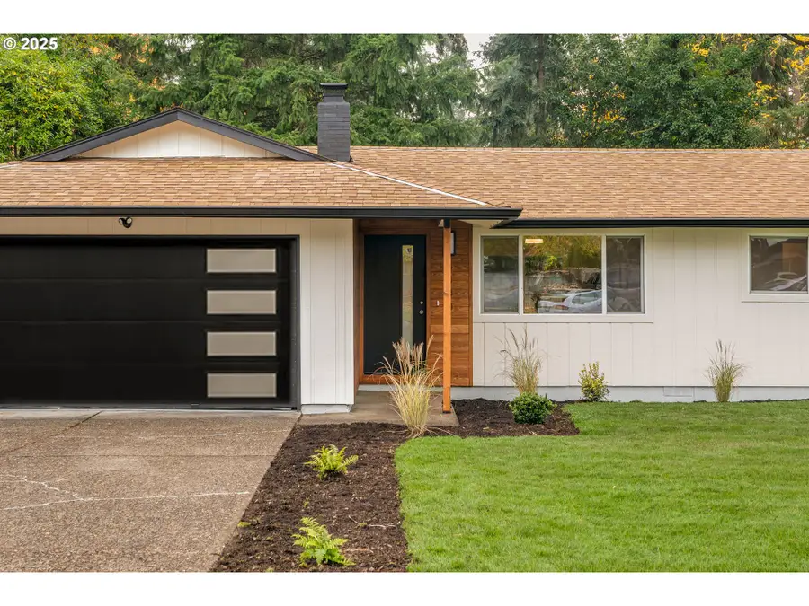 6300 Shakespeare St, Northwest Clackamas, OR 97035 - Image #2