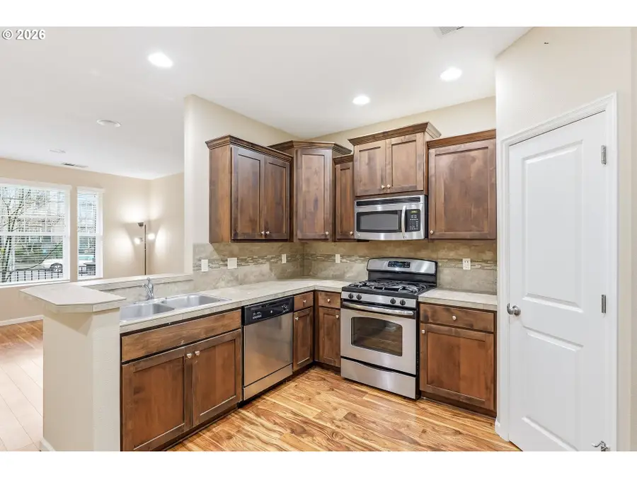 11880 SW Horizon Blvd, Beaverton, OR 97007 - #2