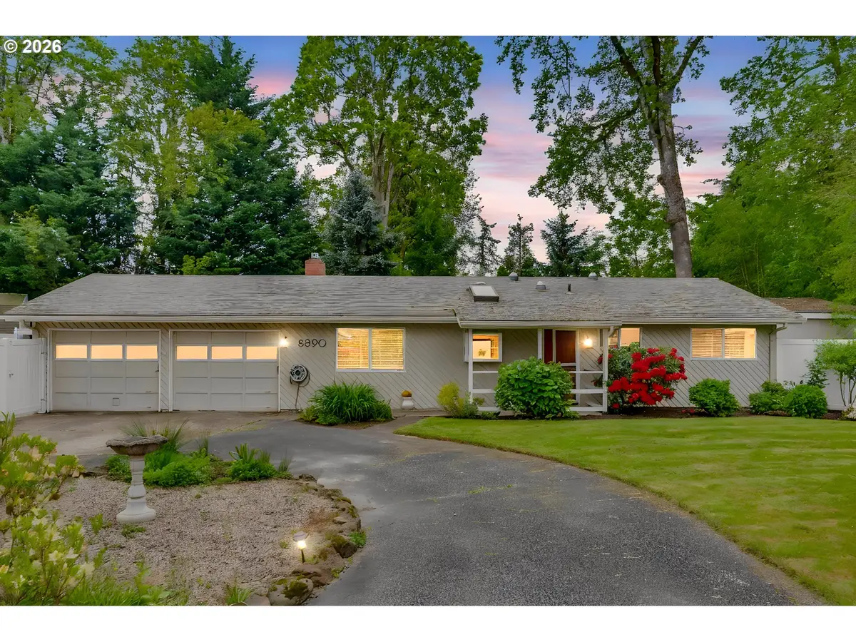 8890 SW Birch St, Portland, OR 97223 - #1
