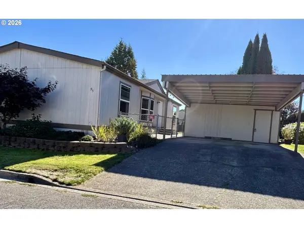 1145 SW Cypress St #95, McMinnville, OR 97128