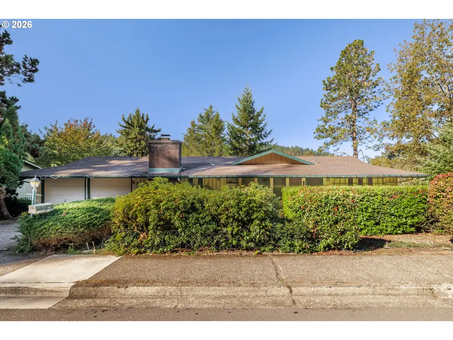 5260 Saratoga St, Eugene, OR 97405 - #2