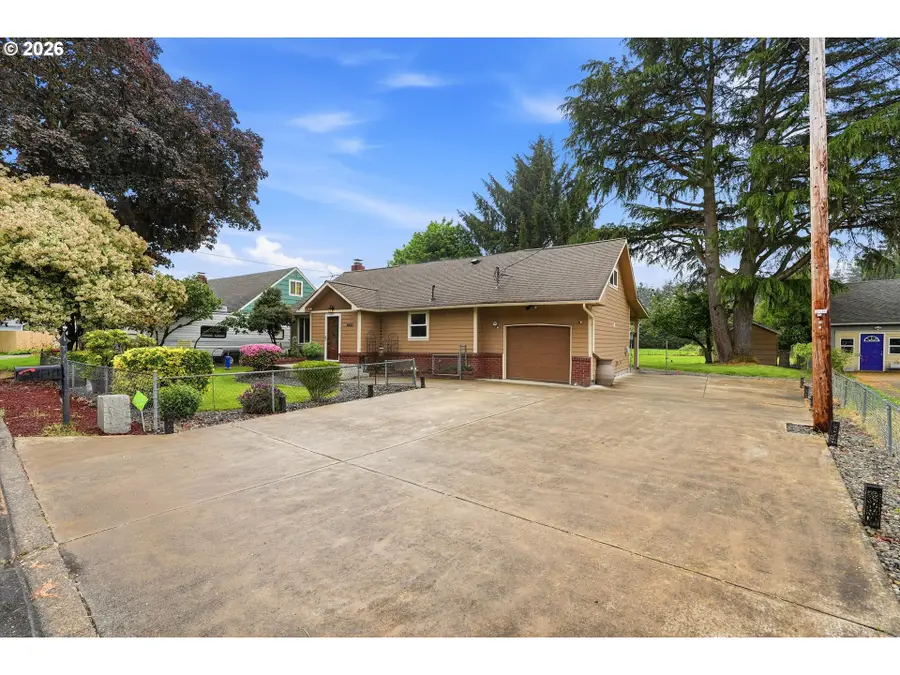 4621 Ohio St, Longview, WA 98632 - #3