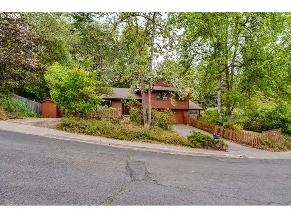 5020 Saxon Way, Eugene, OR 97405