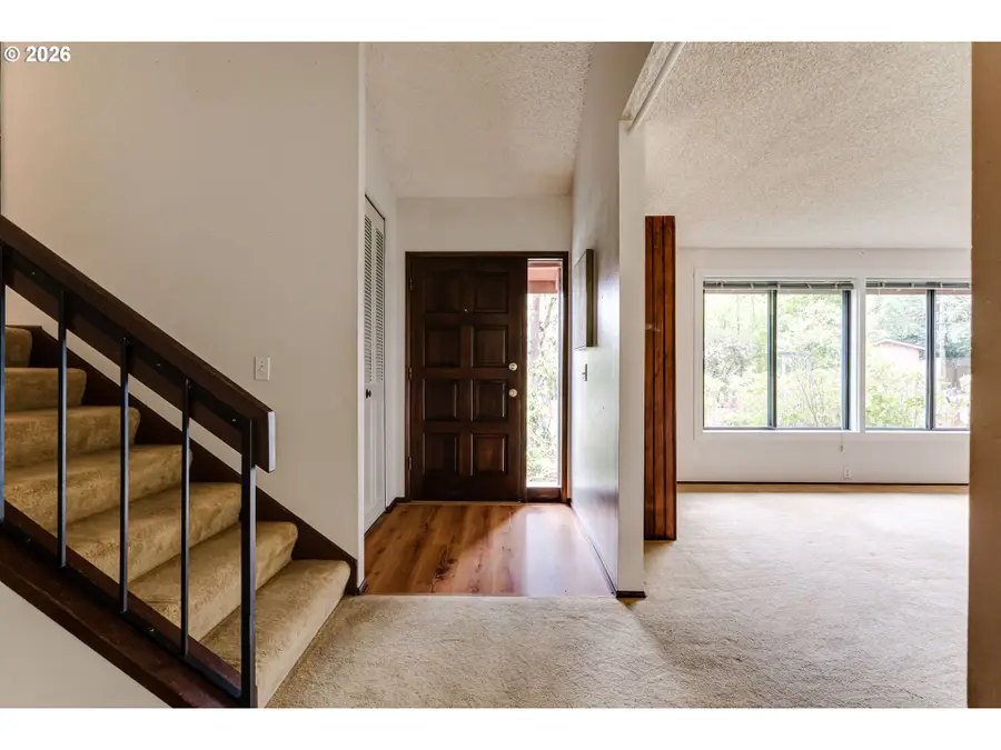 5020 Saxon Way, Eugene, OR 97405 - #3